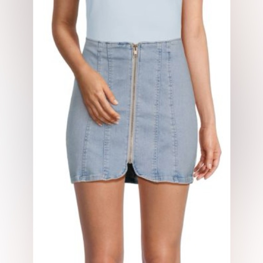 Free People We The Free Layla Zip Denim Mini Skirt Light Wash Size 8